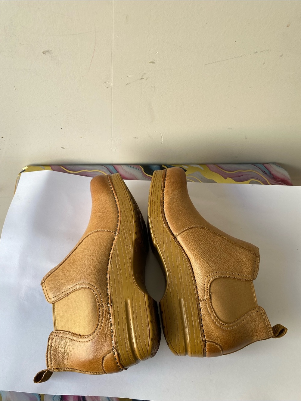 Dansko Frankie Honey Tan Leather Chelsea Clog Ankle Boots Size 39/8.5 - Picture 4 of 11